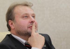 Биография и личная жизнь государственного деятеля Олега Адольфовича Коршунова